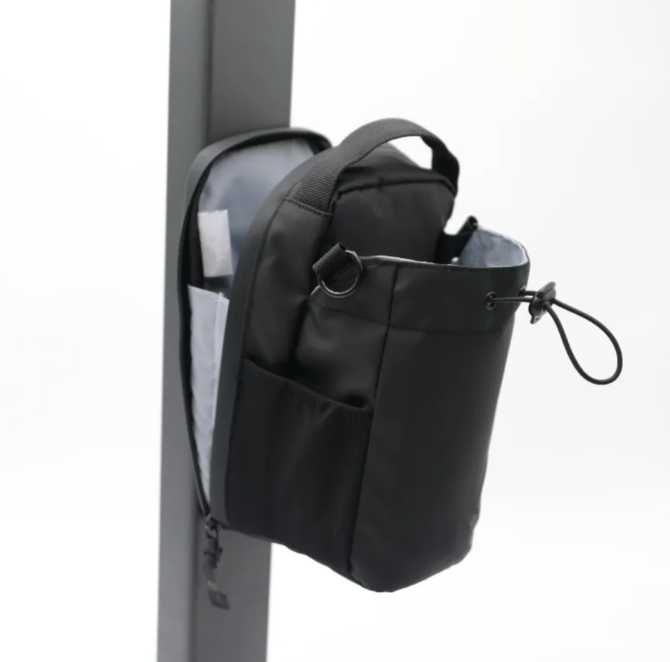 Large Capacity Fitness Kettle Bag - Canvas & Nylon, Magnetic Closure, Waterproof Gym Pannier Bag | Black