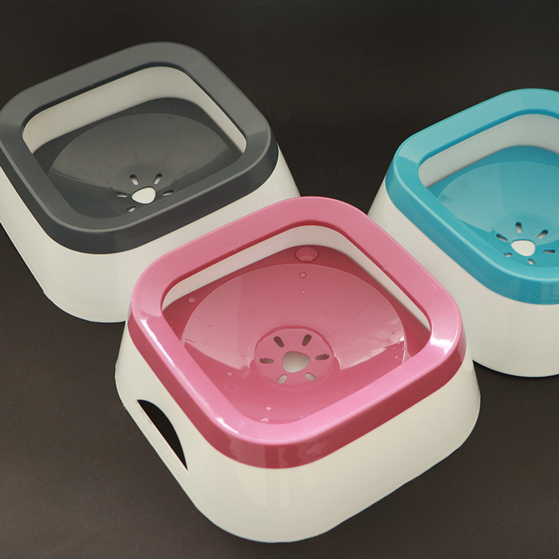 Splash-Guard Cat Water Bowl – Mess-Free Wet-Proof Pet Water Dispenser